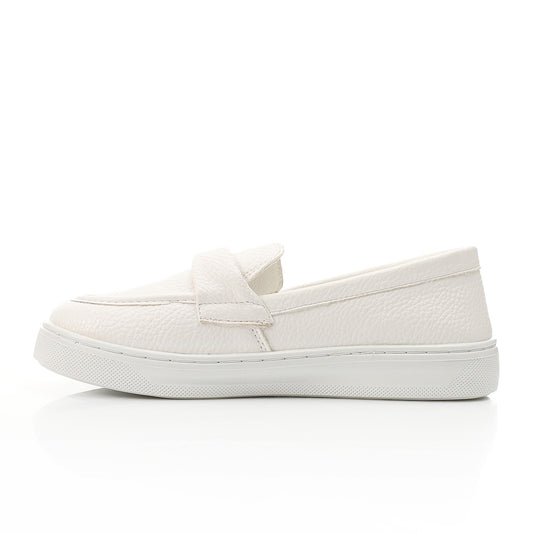 Pebbled Loafer-Sneaker - White