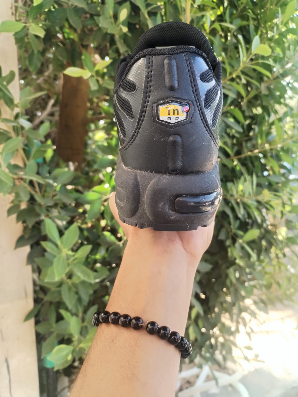 Nik TN Black