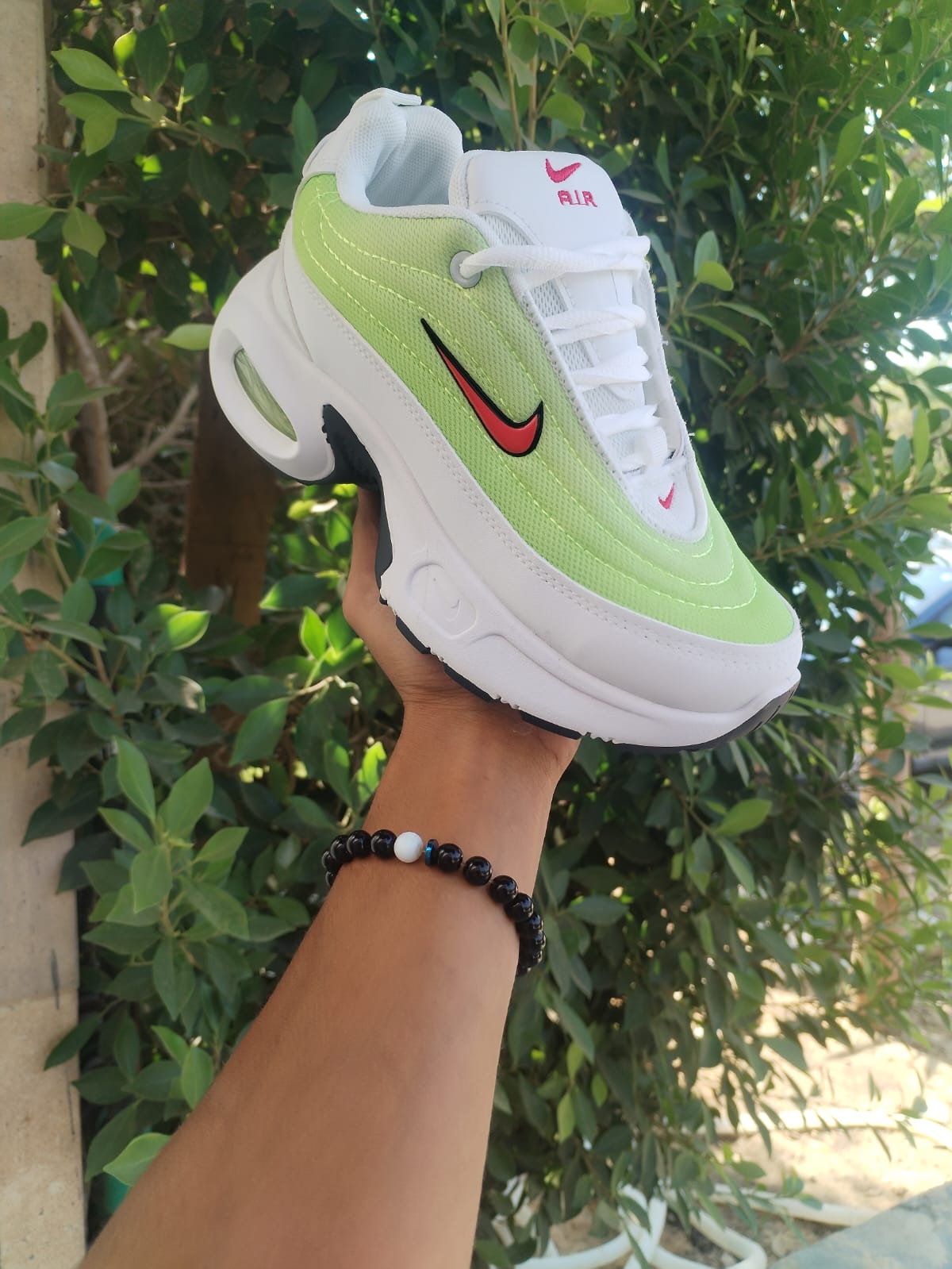 Nik Air Max White x lemon