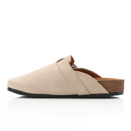 clogs beige