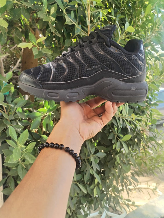 Nik TN Black