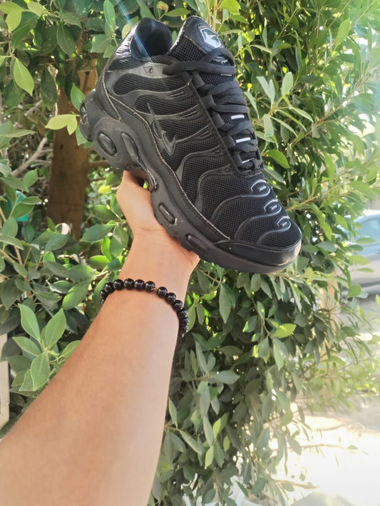 Nik TN Black